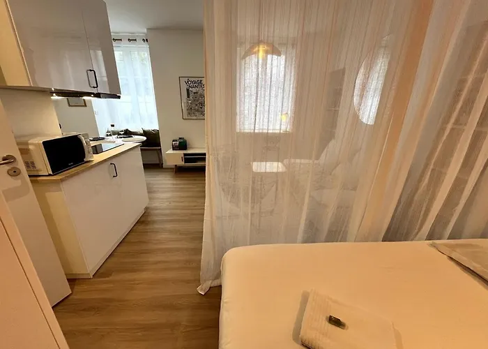 Darbefeuille, Grand Centre 2 Personnes *