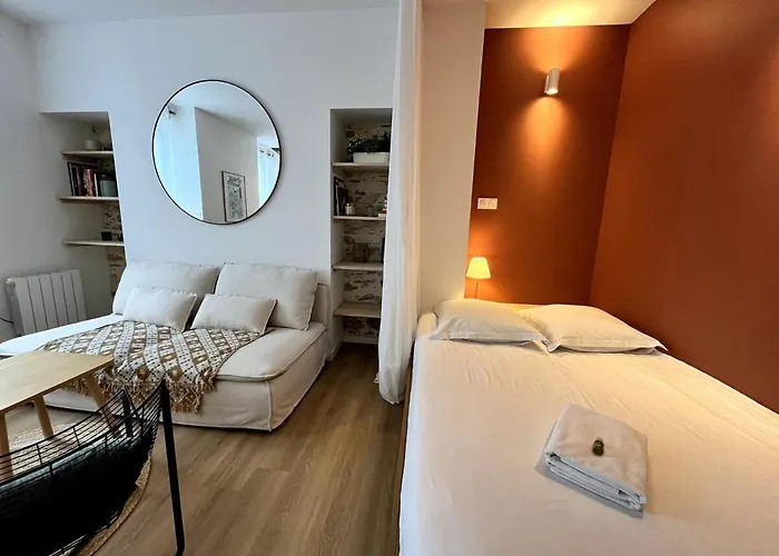 Darbefeuille, Grand Centre 2 Personnes アパート *